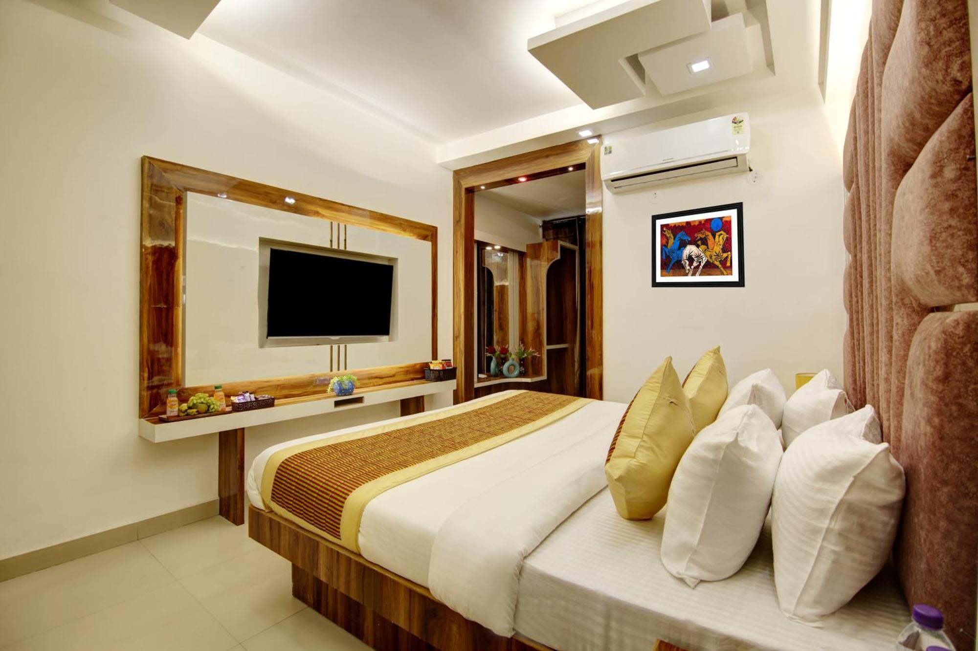 Hotel Star Villa - Front Of New Delhi Railway Station & 5 Minute From Connaught Place Exteriör bild