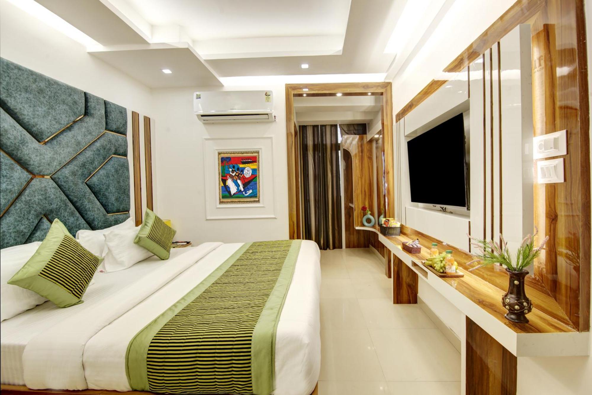 Hotel Star Villa - Front Of New Delhi Railway Station & 5 Minute From Connaught Place Exteriör bild
