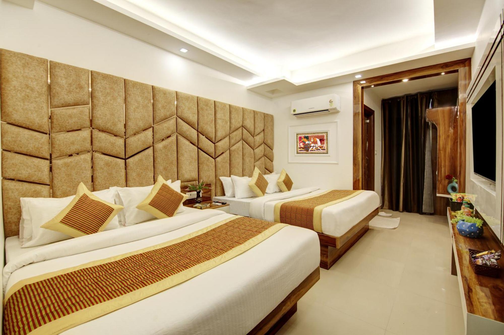 Hotel Star Villa - Front Of New Delhi Railway Station & 5 Minute From Connaught Place Exteriör bild