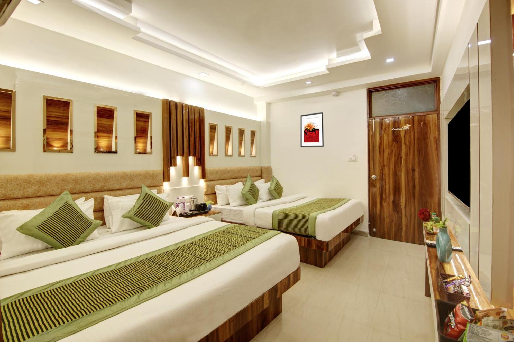 Hotel Star Villa - Front Of New Delhi Railway Station & 5 Minute From Connaught Place Exteriör bild